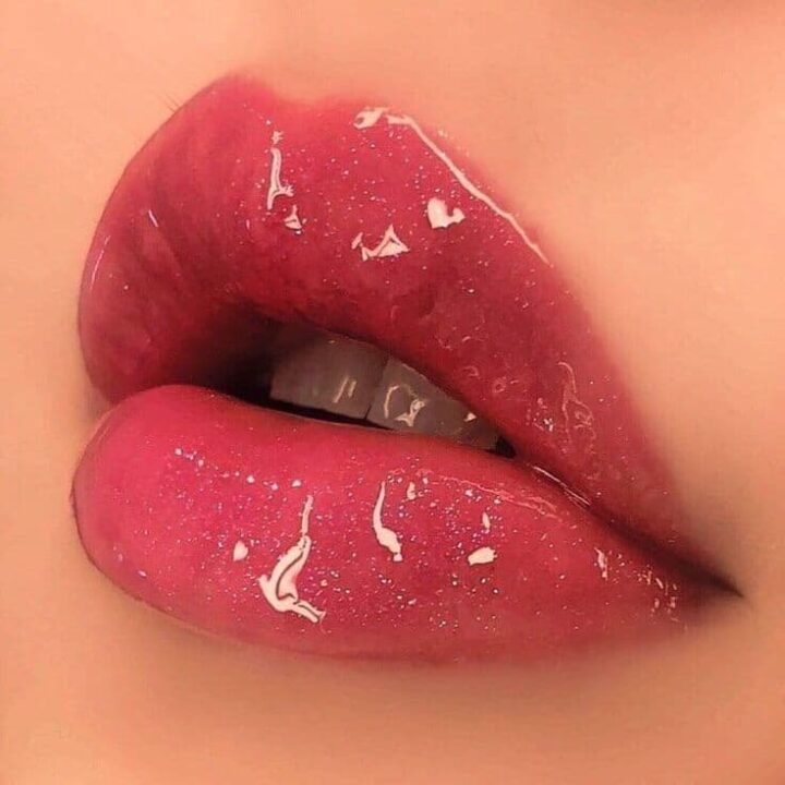Aesthetic Lips aesthetic glossy lips