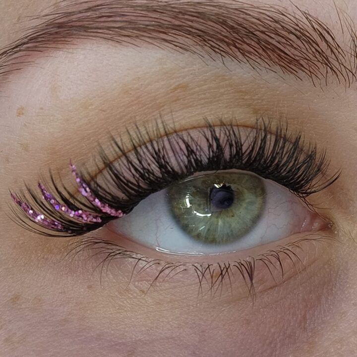 6 Best Glitter Lash Extensions To Make Your Eyes Shine FQNing Glitter Individual Lashes