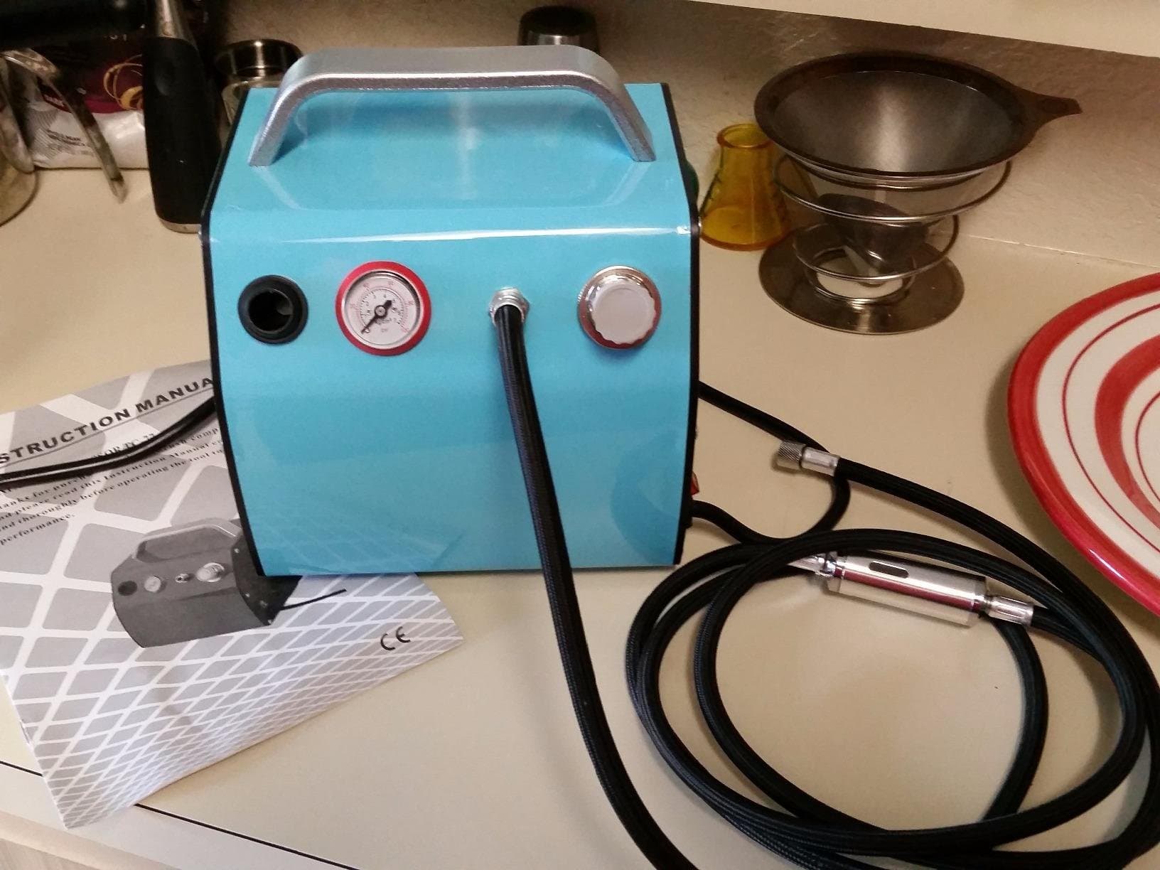 Best Airbrush Compressor For Makeup (Expert Picks) airbrush compressor mini
