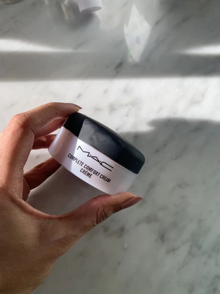 MAC Complete Comfort Creme